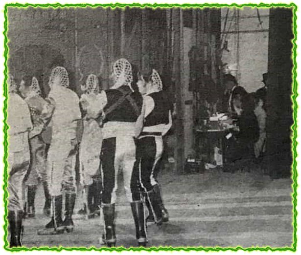 1981.- Mi Ribera del Río - Actuando en el Gran Teatro Falla